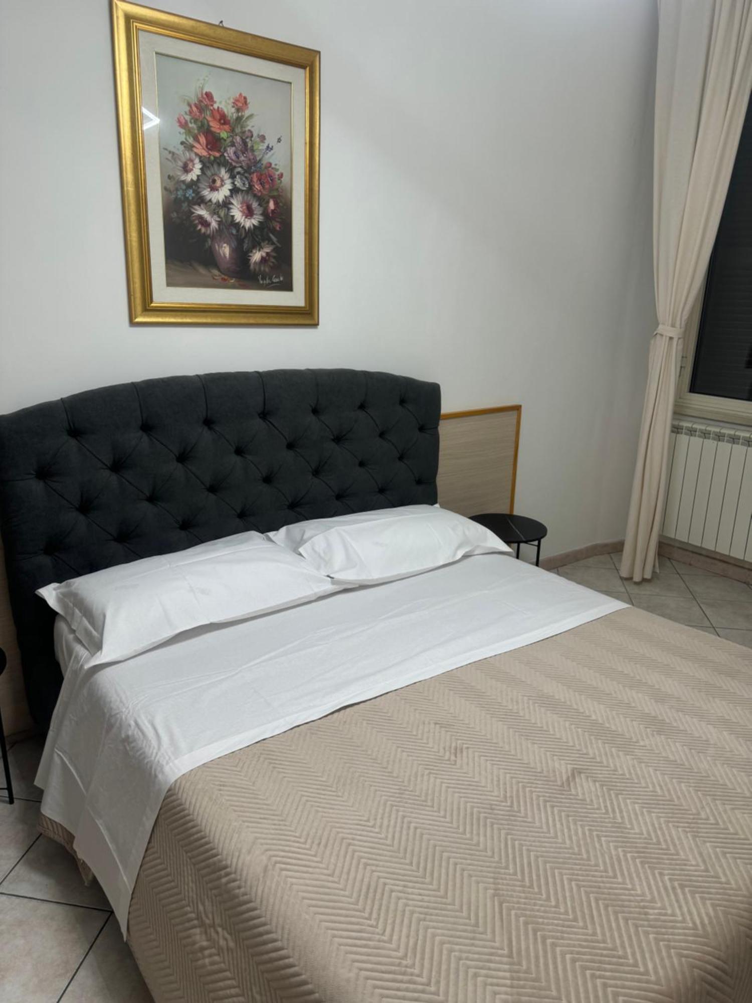 Appartamento Larisarooms Рим Екстериор снимка